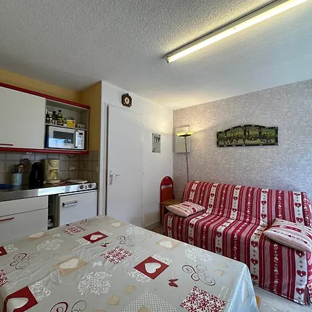 Cosy 4 Pers. Aux Pieds Des Pistes - Fr-1-642-51 *